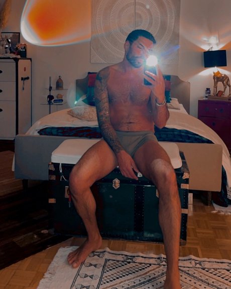 CHRIS CARTER アートモデル 写真