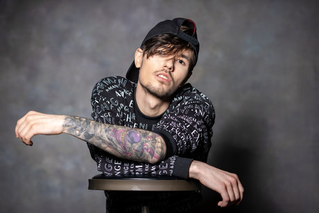 Awesome Justin HDポルノスター 写真