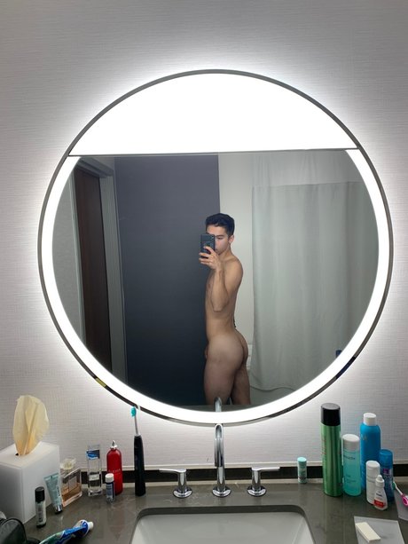 ラテン系レズビアンオンリーファンズ 無料ヌード 写真