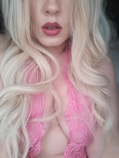 NinaRaeJonesVIP モデル 写真