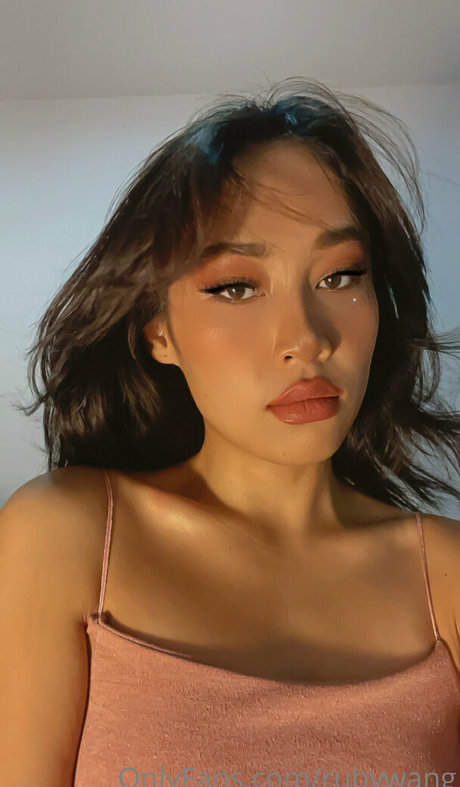 rubywang セクシーなポルノスター 写真