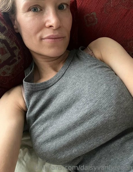 daisyvanheyden 素敵なポルノスター アーカイブ