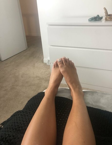 Olivia Mogan セックスポルノスター 画像