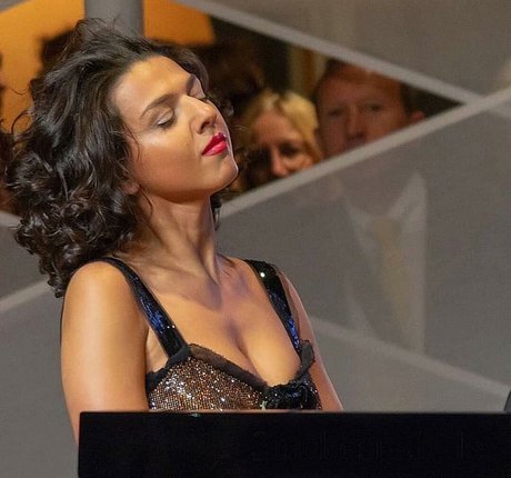 Khatia Buniatishvili トップスター 画像