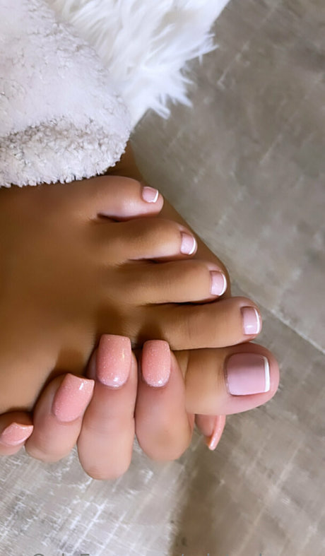 Aria Taylor 独占モデル ギャラリー