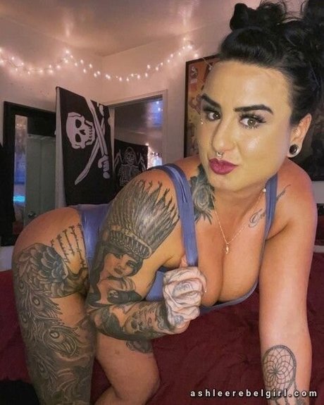 Ashleemma ポルノスター パーフェクト 写真