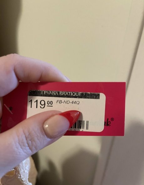 bustyvicky38 xxxスター 画像