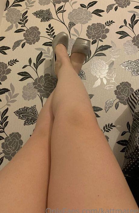 kattmatee セクシーモデル 写真