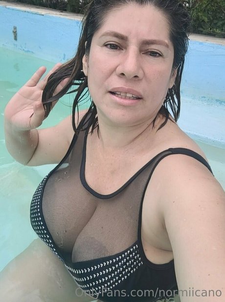 normii of セックスポルノスター 写真