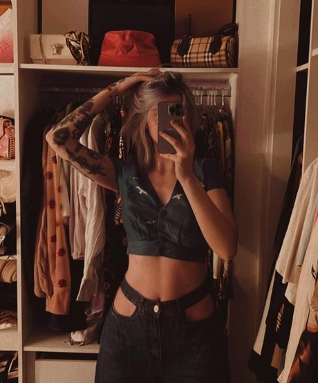 Gabi Cattuzzo HDモデル 写真
