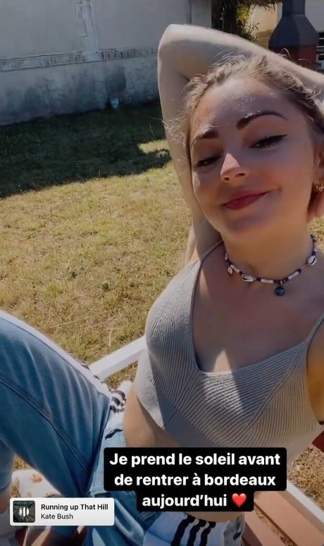 Roxane ASMR ポルノスター 独占 画像