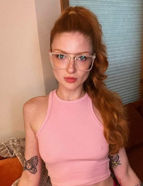 katierosecoloredglasses スター 画像