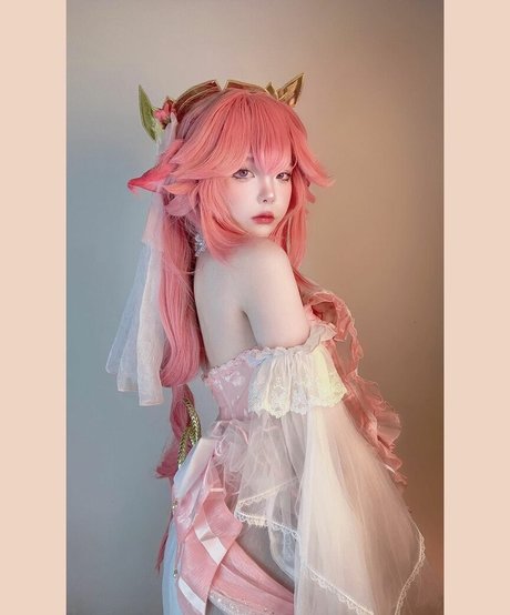 nchr x アート女優 写真