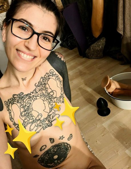 nataliewinz ポルノスター ヌード 写真