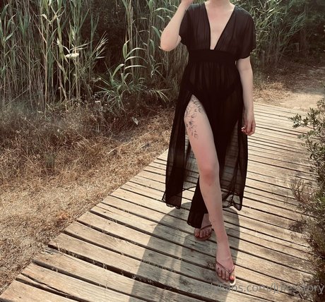 julesstory 裸のモデル ギャラリー