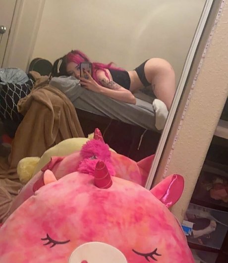 Meepmomentt 完璧なポルノスター 画像