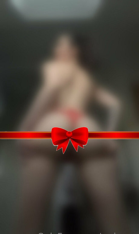 so lenaa セクシーモデル 画像