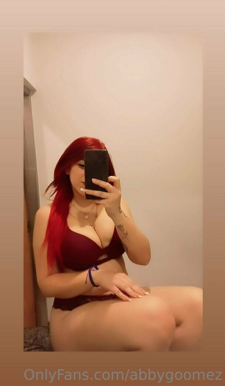 abbygoomez 完璧なスター 画像