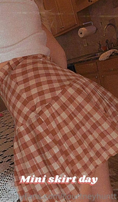courtneyhuntt ヌードスター 写真