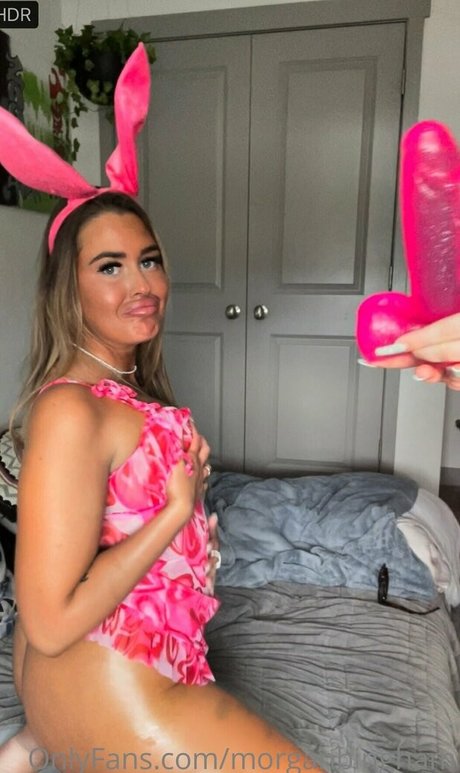 morganbingham ホットなモデル 写真