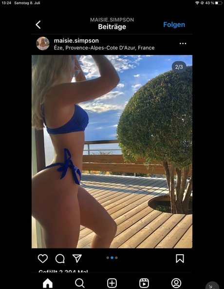 Maisie Simpson ヌードスター 画像