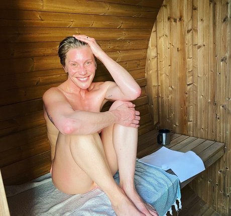 Katee Sackhoff 最高のモデル 写真