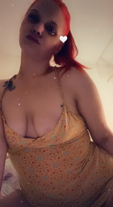 Snowbunny Lul Redd SNEAK PEEK ヌードのポルノスター 画像