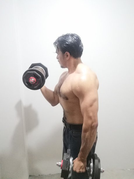 ロシアのアナルOnlyFans 美しい 写真