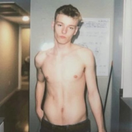 codyvanallen 高品質スター 写真