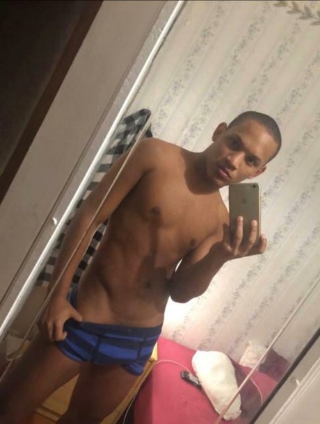 Alfredo rojas エロティックなスター 写真