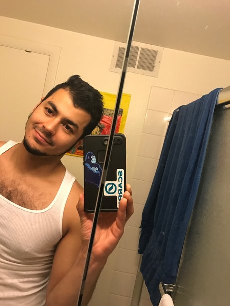 Esteban Montano ポルノスター セックス 写真