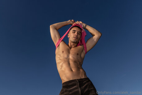 Alek Sandar エロティックモデル 写真