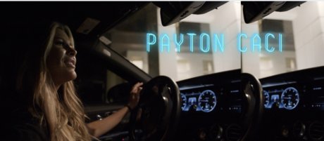 Payton Caci ポルノモデル 画像