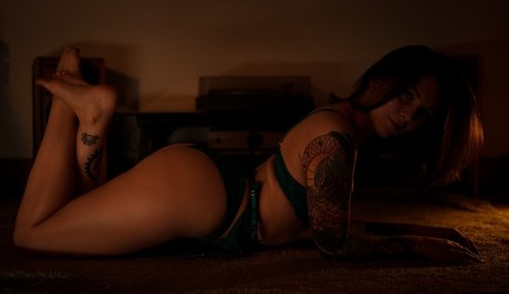 PhononPheonix 裸の女優 写真