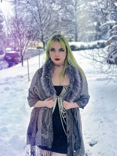 Countess Narkisssa ホットなスター 写真