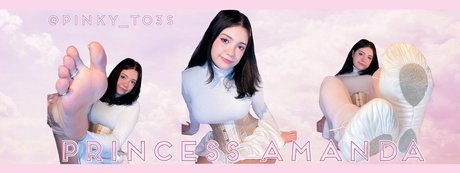 Princess Amanda スター 裸 写真