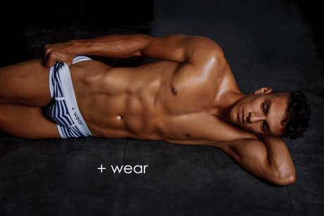 Daniel Castrillon J ホットモデル 写真