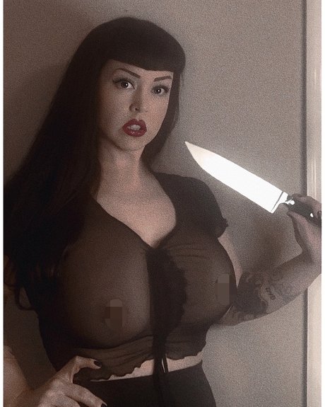 黒檀のランジェリーOnlyFans ポルノ 写真