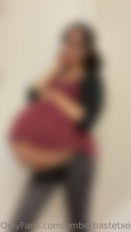 emberbastetxo アート女優 写真
