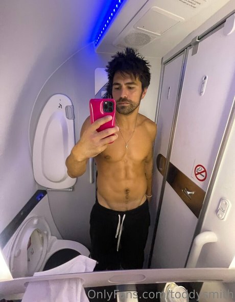 toddysmith セクシーモデル 写真