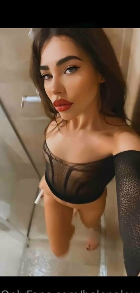 helenalovesyoux 高品質のポルノスター 写真