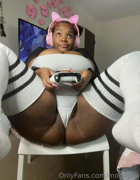 moodybb かわいいスター 写真