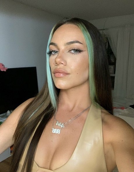 bobbiedavisonly アダルトスター 写真