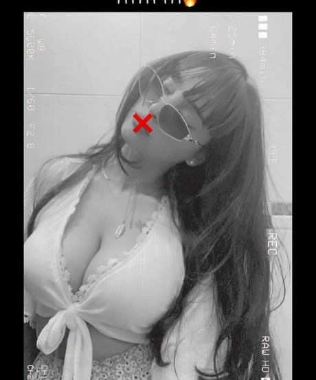 mi mi ta  可愛い女優 写真