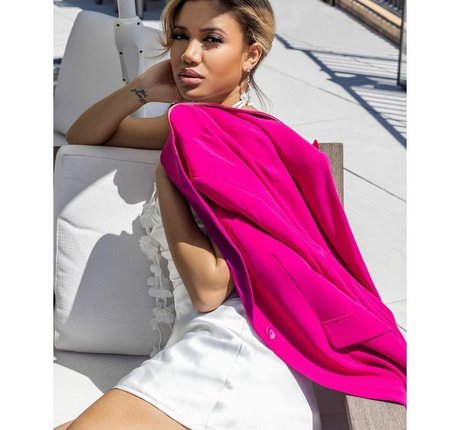 Paige Hurd セクシーなスター 写真
