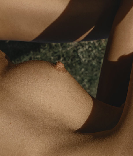 Julia Slip ヌード女優 写真