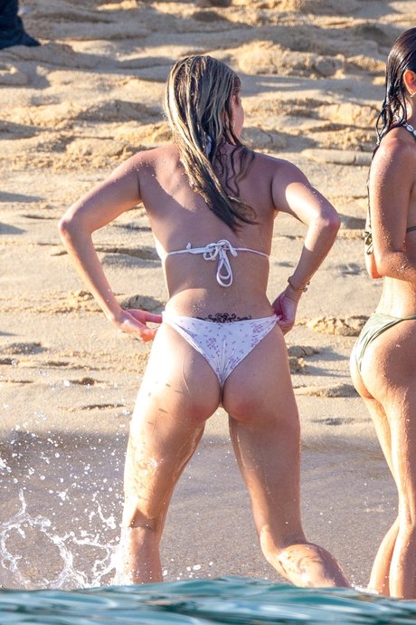 美しいラテン系オンリーファンズ 美しい 写真