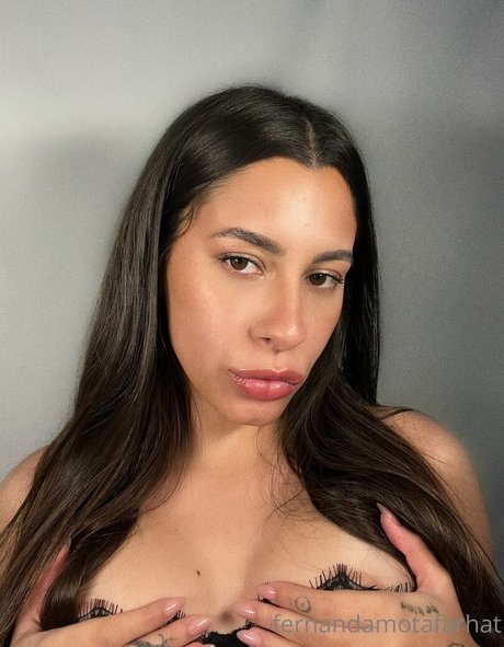 fernandamotafarhat 素敵なポルノスター 写真