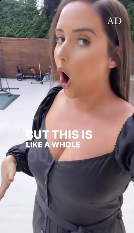 Jacqueline Jossa ポルノスター 画像