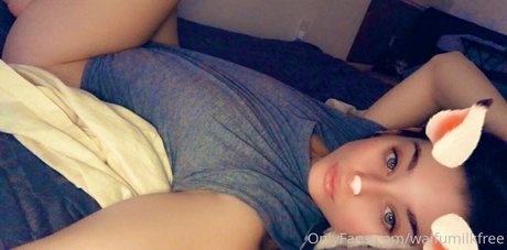 waifufeetmilkpaid ヌード女優 画像